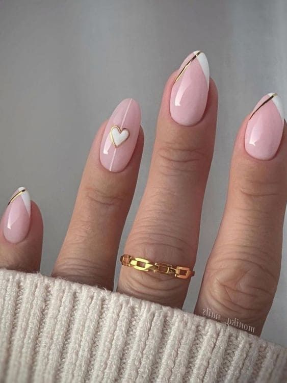 Unghie effetto ombré con glitter rosa per San Valentino